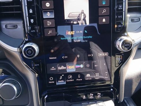 New 2026 RAM 1500 Big Horn AWD/4WD image 6