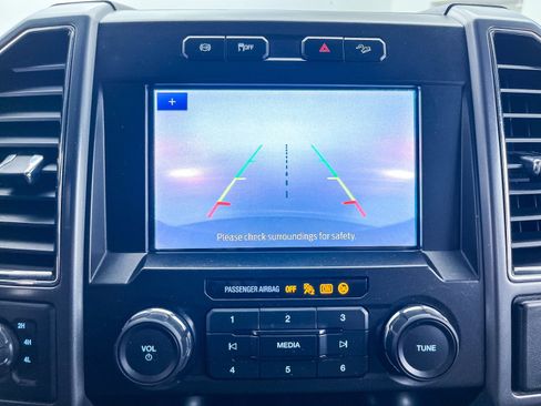 Used 2022 Ford F350 XLT image 7