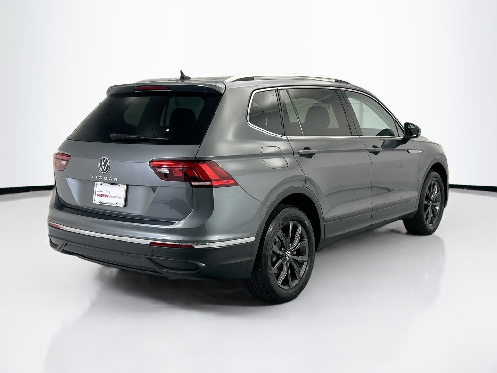 Used 2023 Volkswagen Tiguan SE FWD image 5