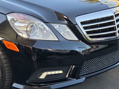 Used 2011 Mercedes-Benz E 350 Sedan image 11