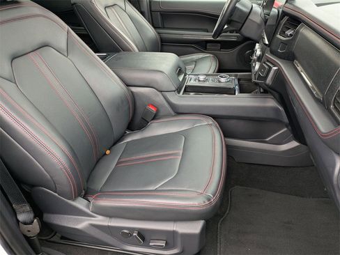 Used 2024 Ford Expedition Max Limited image 22