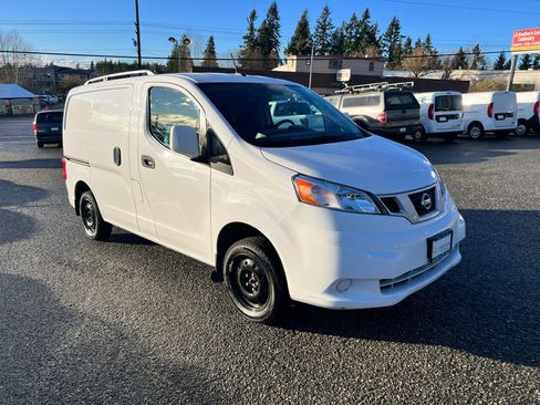 Used 2021 Nissan NV200 SV w/ Back Door Glass Package image 3