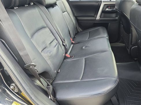 Used 2015 Toyota 4Runner Limited image 28