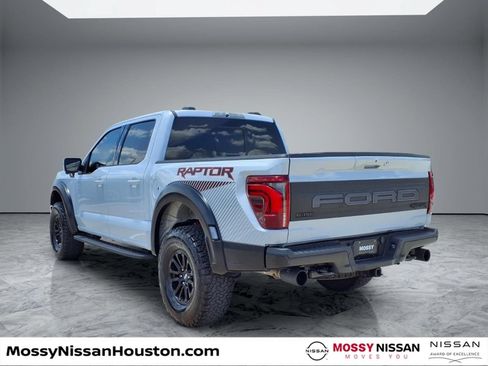 Used 2025 Ford F150 Raptor AWD/4WD image 2