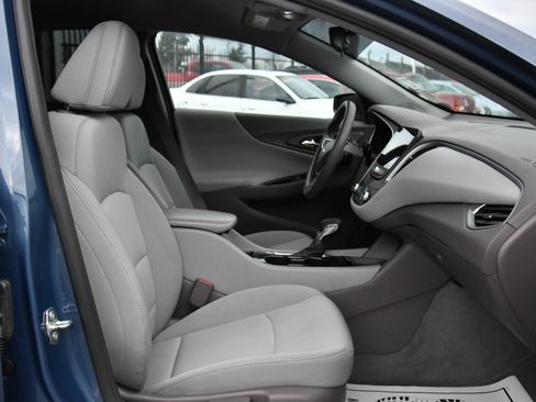 Used 2024 Chevrolet Malibu LS image 40