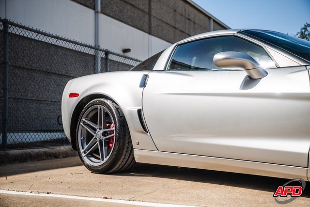 Used 2007 Chevrolet Corvette Z06 w/ Preferred Equipment Group RWD image 31