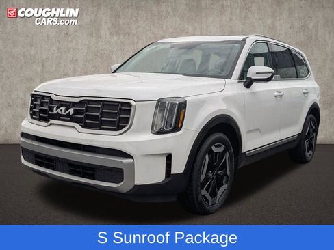 Used 2023 Kia Telluride S w/ S Sunroof Package image 4