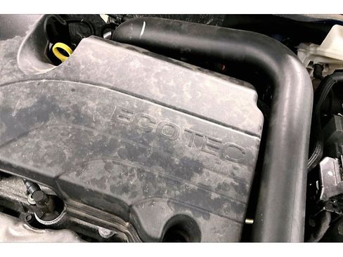 Used 2023 Chevrolet Equinox LT image 31