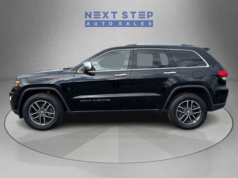 Used 2018 Jeep Grand Cherokee Limited AWD/4WD image 4