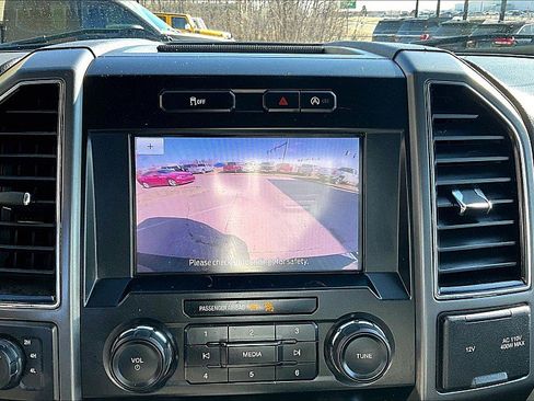 Used 2020 Ford F150 XLT w/ Equipment Group 302A Luxury AWD/4WD image 15