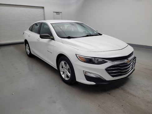 Used 2021 Chevrolet Malibu LS FWD image 13