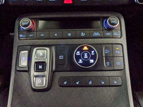 Used 2025 Hyundai Palisade Limited AWD/4WD image 9