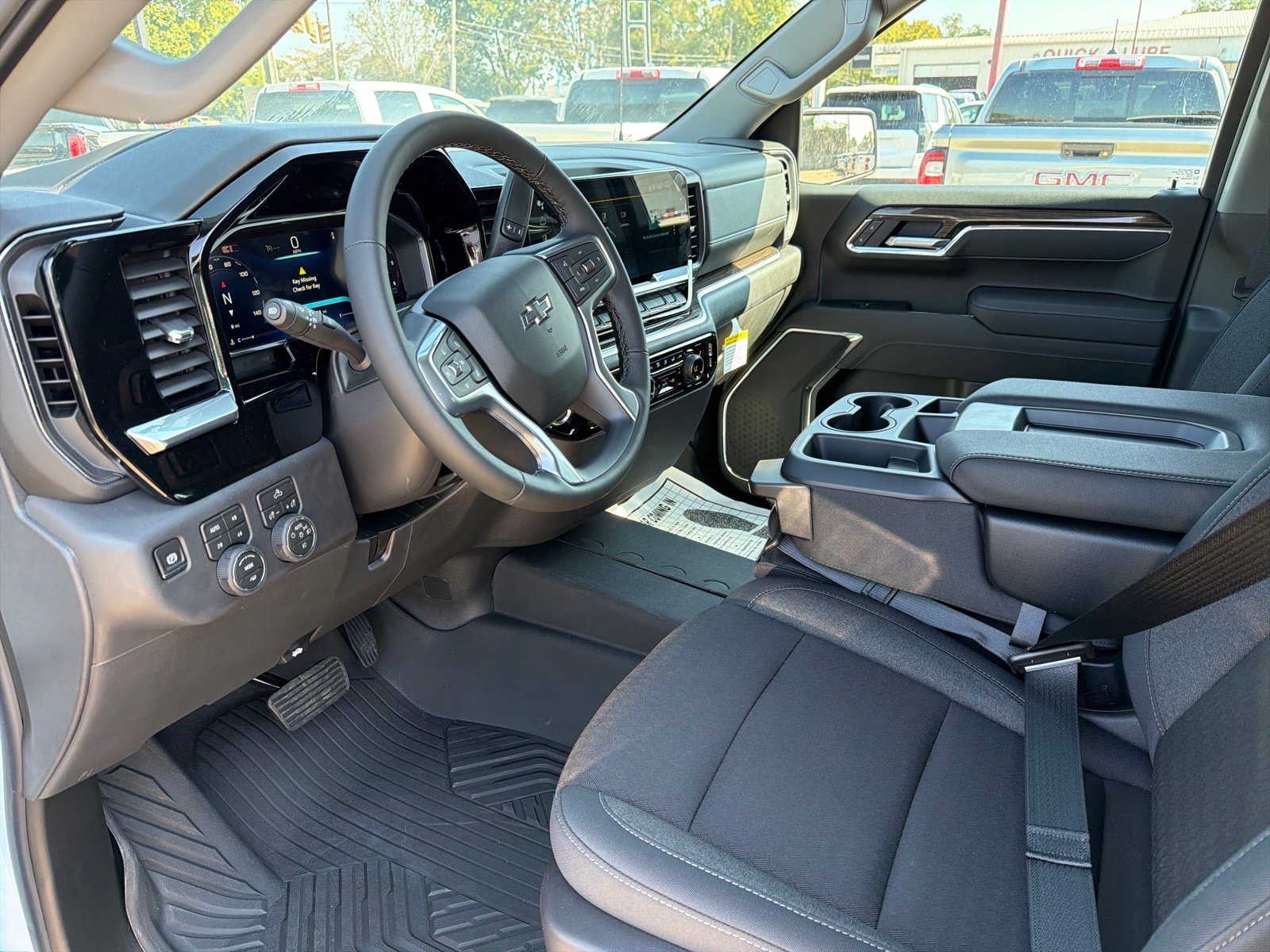New 2026 Chevrolet Silverado 1500 RST w/ Z71 Off-Road Package AWD/4WD image 9