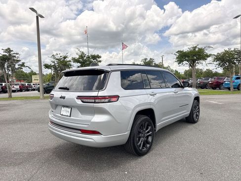 New 2026 Jeep Grand Cherokee L Limited AWD/4WD image 3