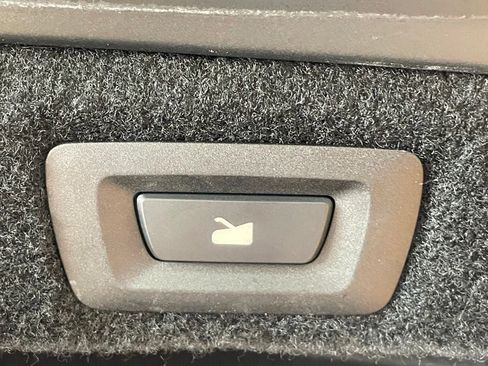 Used 2023 Lucid Air Grand Touring image 21