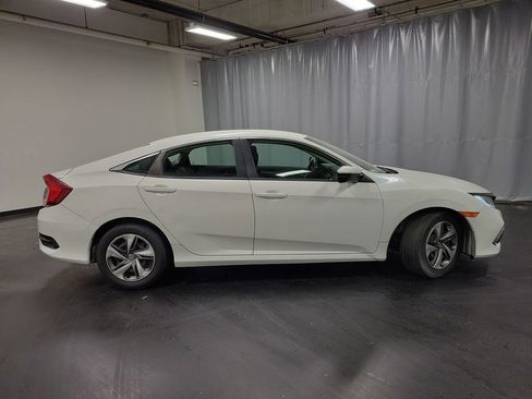Used 2019 Honda Civic LX image 9