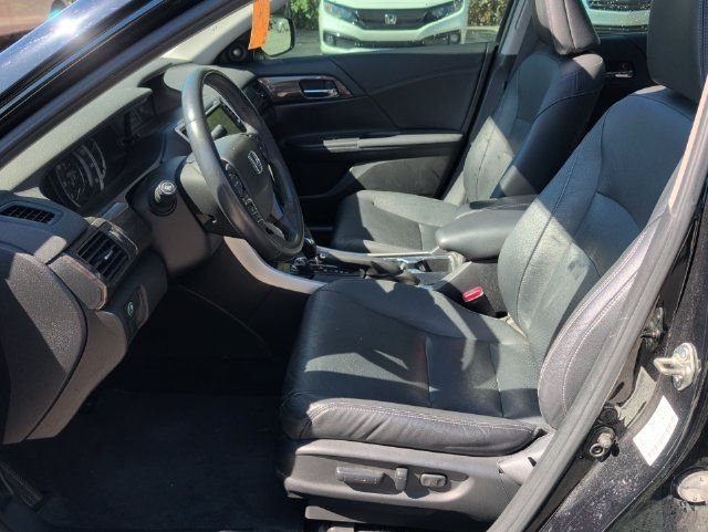 Used 2017 Honda Accord EX-L image 22
