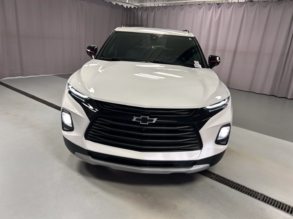 Used 2020 Chevrolet Blazer LT w/ Redline Edition FWD image 2