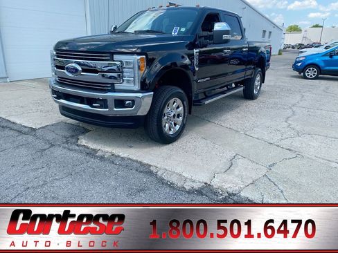 Used 2017 Ford F250 Lariat w/ Lariat Ultimate Package AWD/4WD image 1
