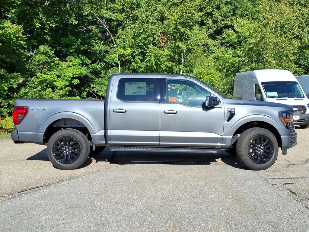 New 2026 Ford F150 XLT w/ Equipment Group 302A MID AWD/4WD image 4