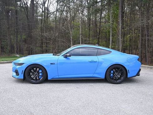 Used 2024 Ford Mustang GT Premium image 2