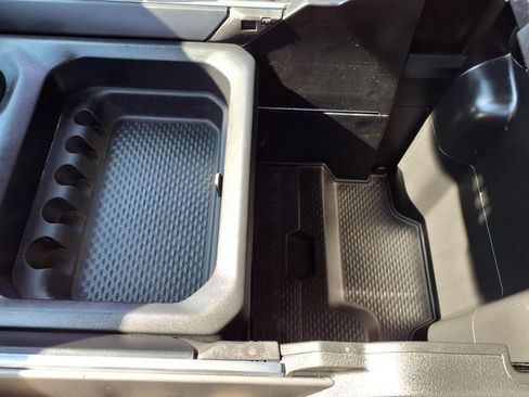 Used 2024 RAM 1500 Laramie RWD image 12