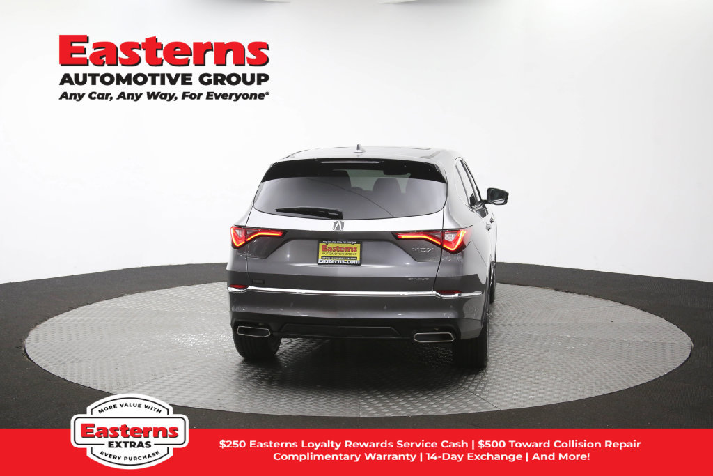 Used 2024 Acura MDX w/ Technology Package AWD/4WD image 40