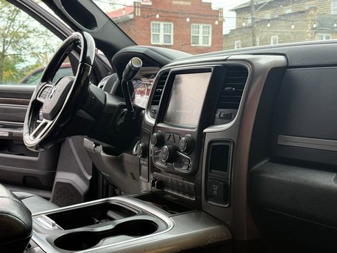 Used 2016 RAM 3500 Laramie Longhorn image 28