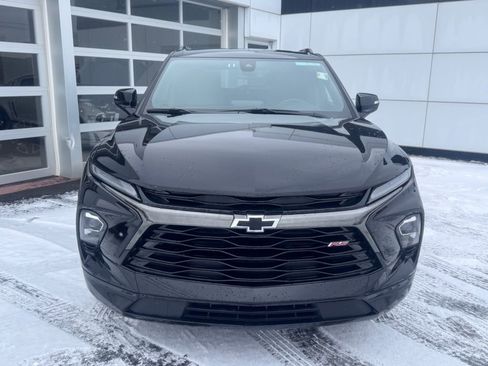 Used 2025 Chevrolet Blazer RS image 9
