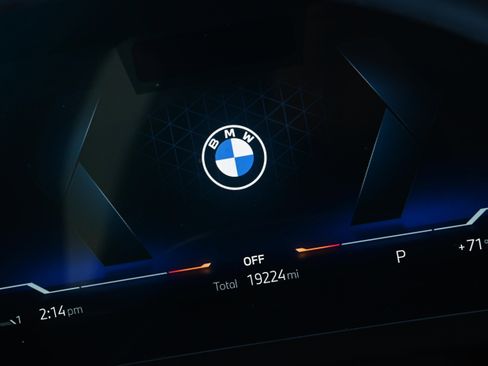 Certified 2024 BMW X1 xDrive28i w/ Premium Package image 31