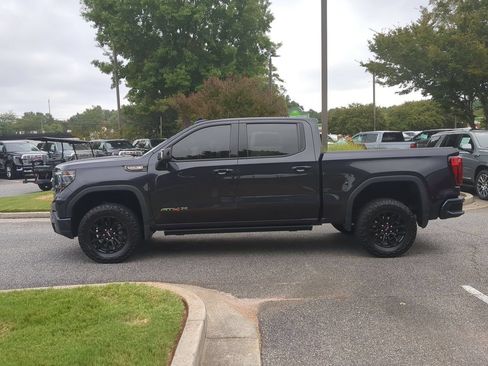 Used 2022 GMC Sierra 1500 AT4X AWD/4WD image 5