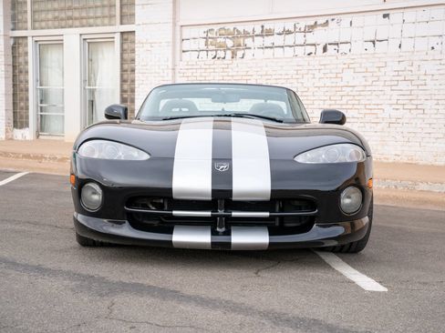 Used 1994 Dodge Viper RT/10 RWD image 29