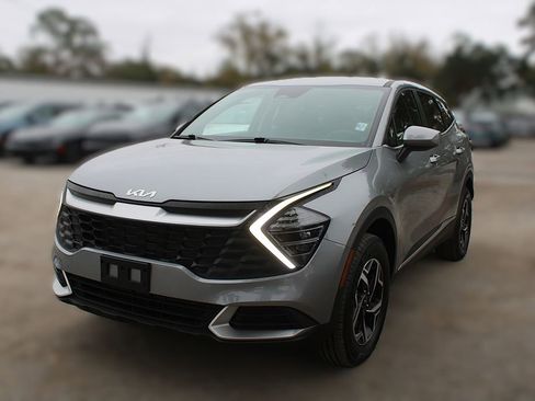 Certified 2024 Kia Sportage LX image 15