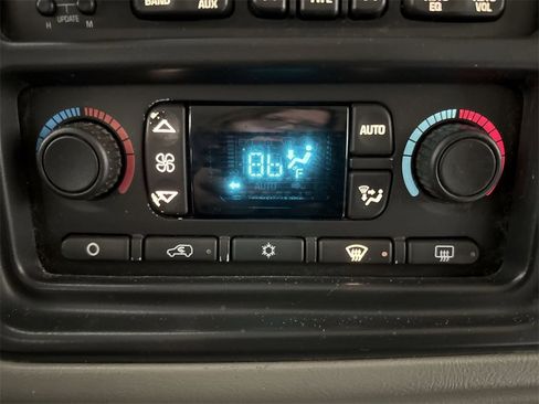 Used 2006 Chevrolet Silverado 1500 LT w/ Onstar Plus Package image 15