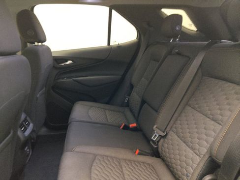 Used 2019 Chevrolet Equinox LT FWD image 18