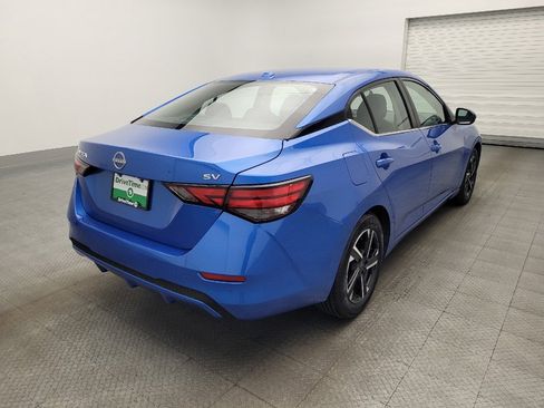 Used 2024 Nissan Sentra SV image 9