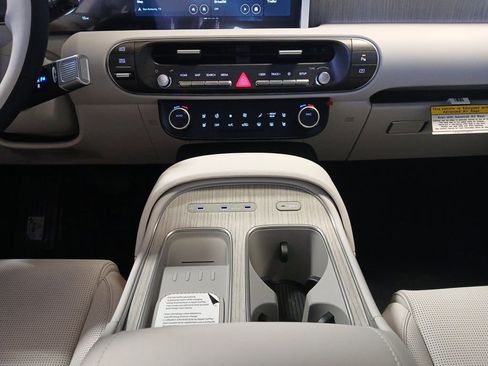 New 2026 Hyundai Palisade Calligraphy FWD image 11