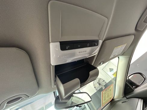 Used 2024 Nissan Altima 2.5 SR image 24