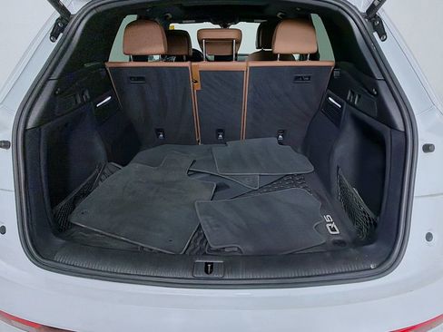 Used 2023 Audi Q5 2.0T Premium w/ Convenience Package image 27