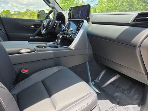 New 2026 Lexus LX 600 4WD w/ Luxury Package image 9