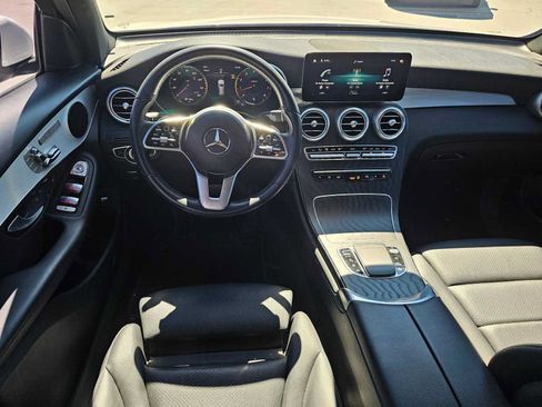 Certified 2022 Mercedes-Benz GLC 300 image 18