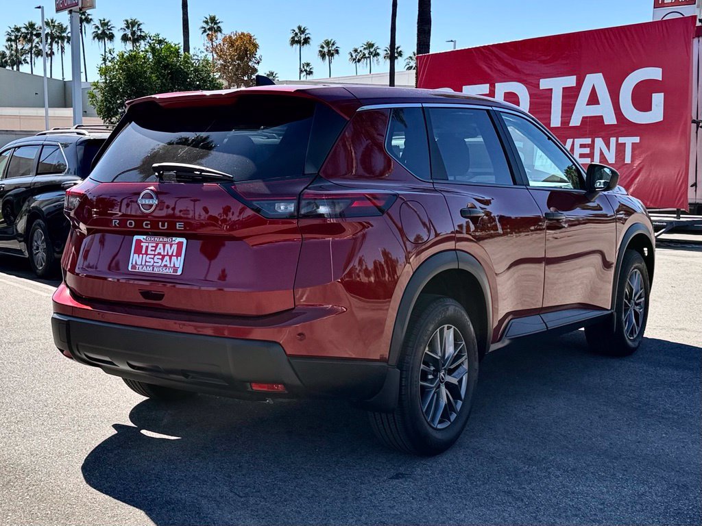 Certified 2025 Nissan Rogue S FWD image 7