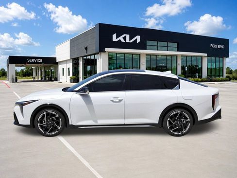 New 2026 Kia K4 GT-Line Turbo w/ GT-Line Premium Package FWD image 8