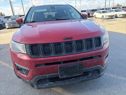 Used 2019 Jeep Compass Altitude image 2