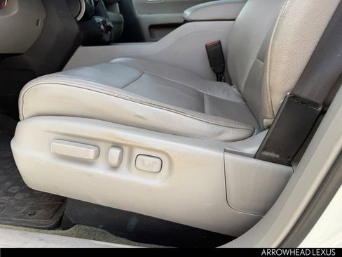 Used 2014 Honda Pilot Touring image 9