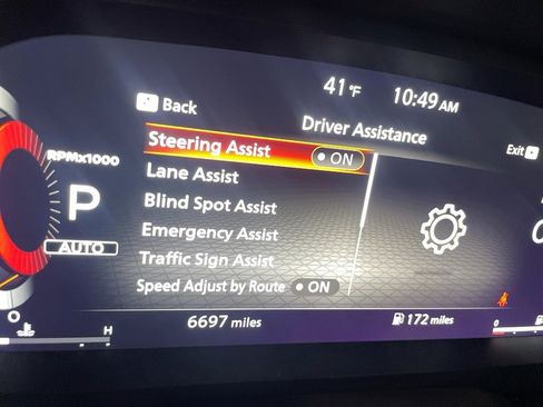 Used 2024 Nissan Rogue SL w/ SL Premium Package image 16