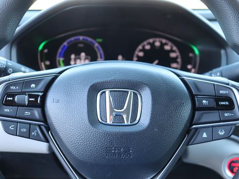Used 2021 Honda Accord Hybrid image 28