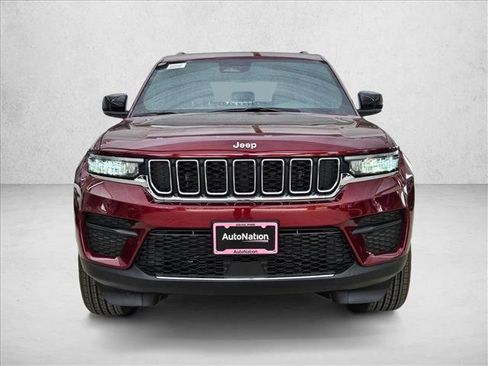 New 2026 Jeep Grand Cherokee Laredo RWD image 6