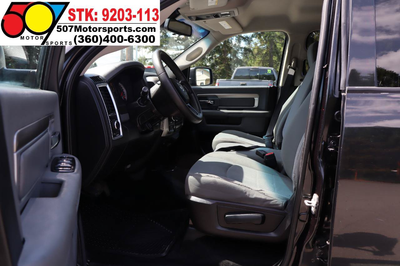 Used 2016 RAM 1500 Classic SLT AWD/4WD image 13