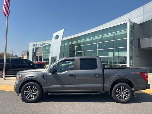 Used 2021 Ford F150 XL w/ STX Appearance Package image 2